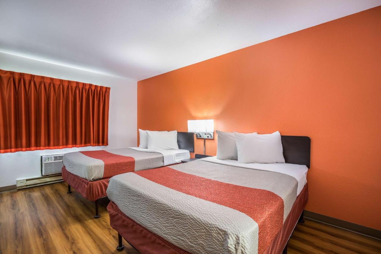 Motel 6-Madison, Wi - East Екстериор снимка